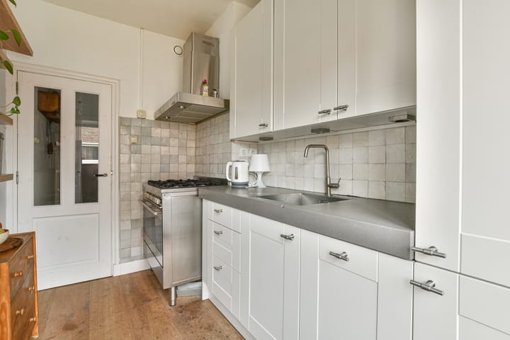 Foto 12 van Middenweg 518