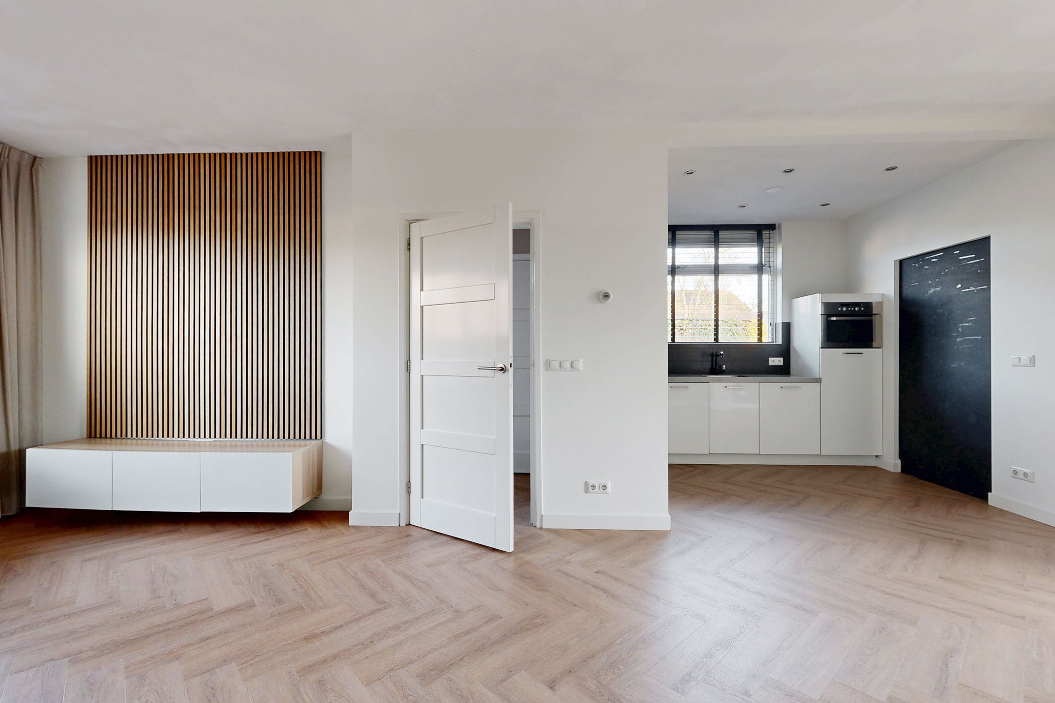 Photo 15 of Kerkweg 18