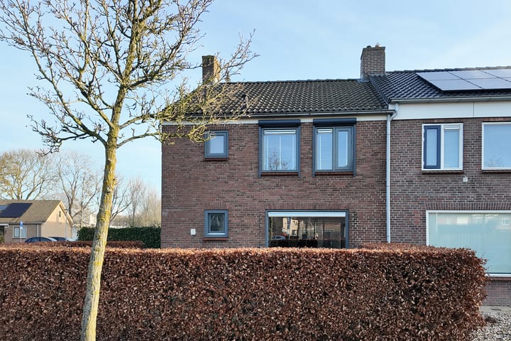 Foto 63 van Kerkweg 18