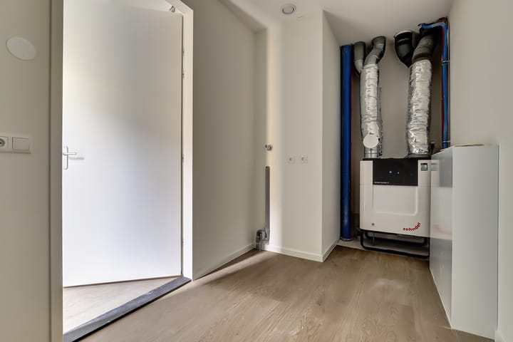 Foto 11 van Weurtseweg 17