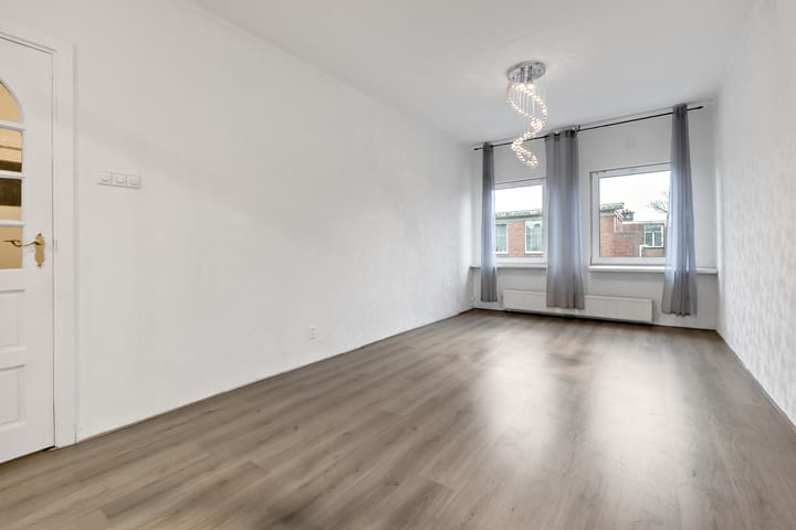 Foto 23 van Schalk Burgerstraat 227