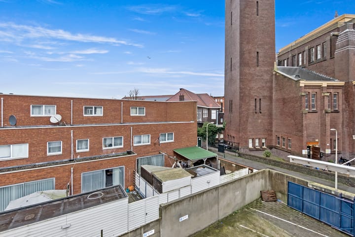 Foto 36 van Schalk Burgerstraat 227