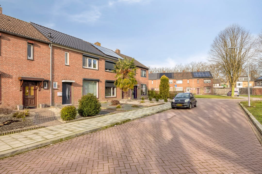 Foto 32 van Anna van Saksenstraat 6