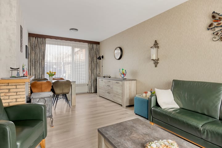 Foto 8 van Anna van Saksenstraat 6