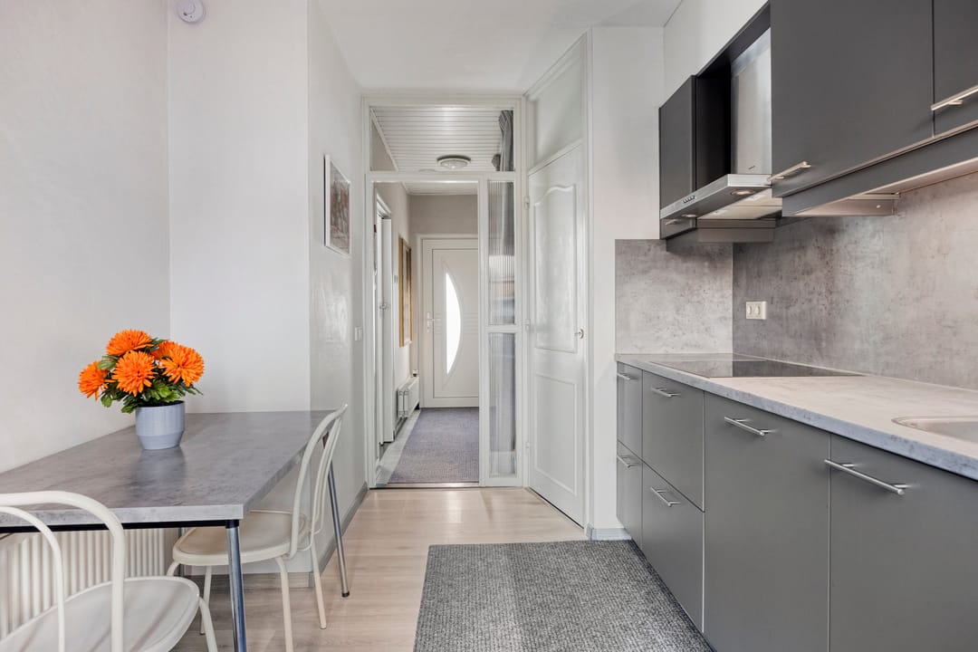 Foto 16 van Anna van Saksenstraat 6