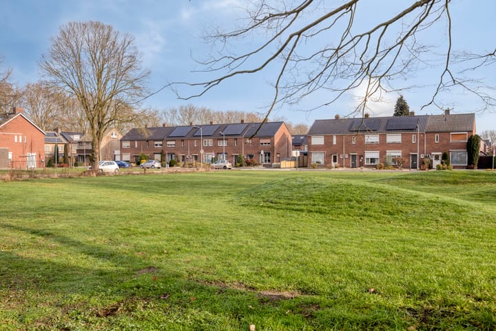 Foto 34 van Anna van Saksenstraat 6