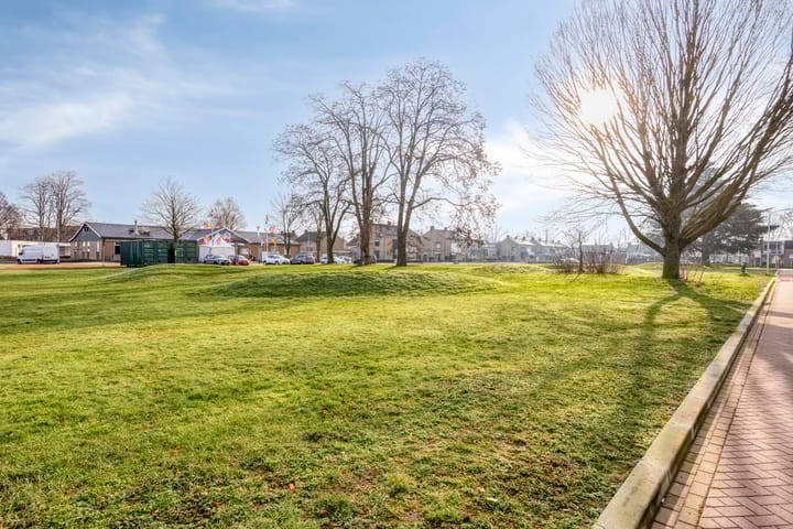 Foto 35 van Anna van Saksenstraat 6