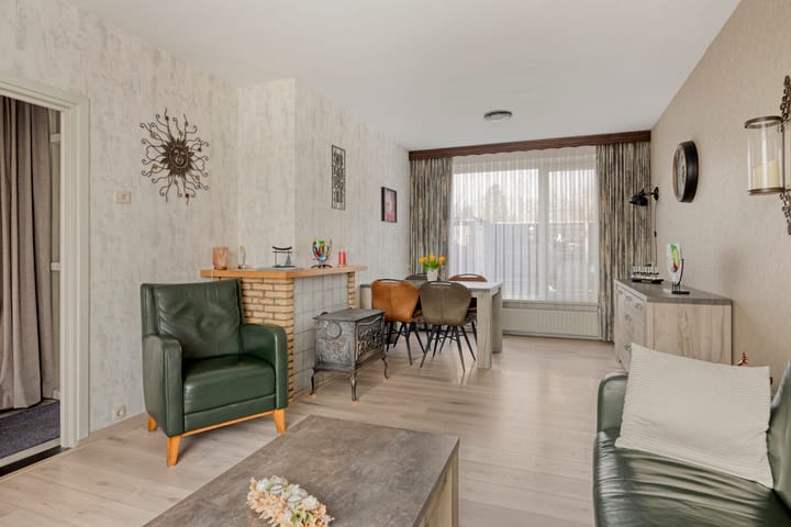 Foto 2 van Anna van Saksenstraat 6