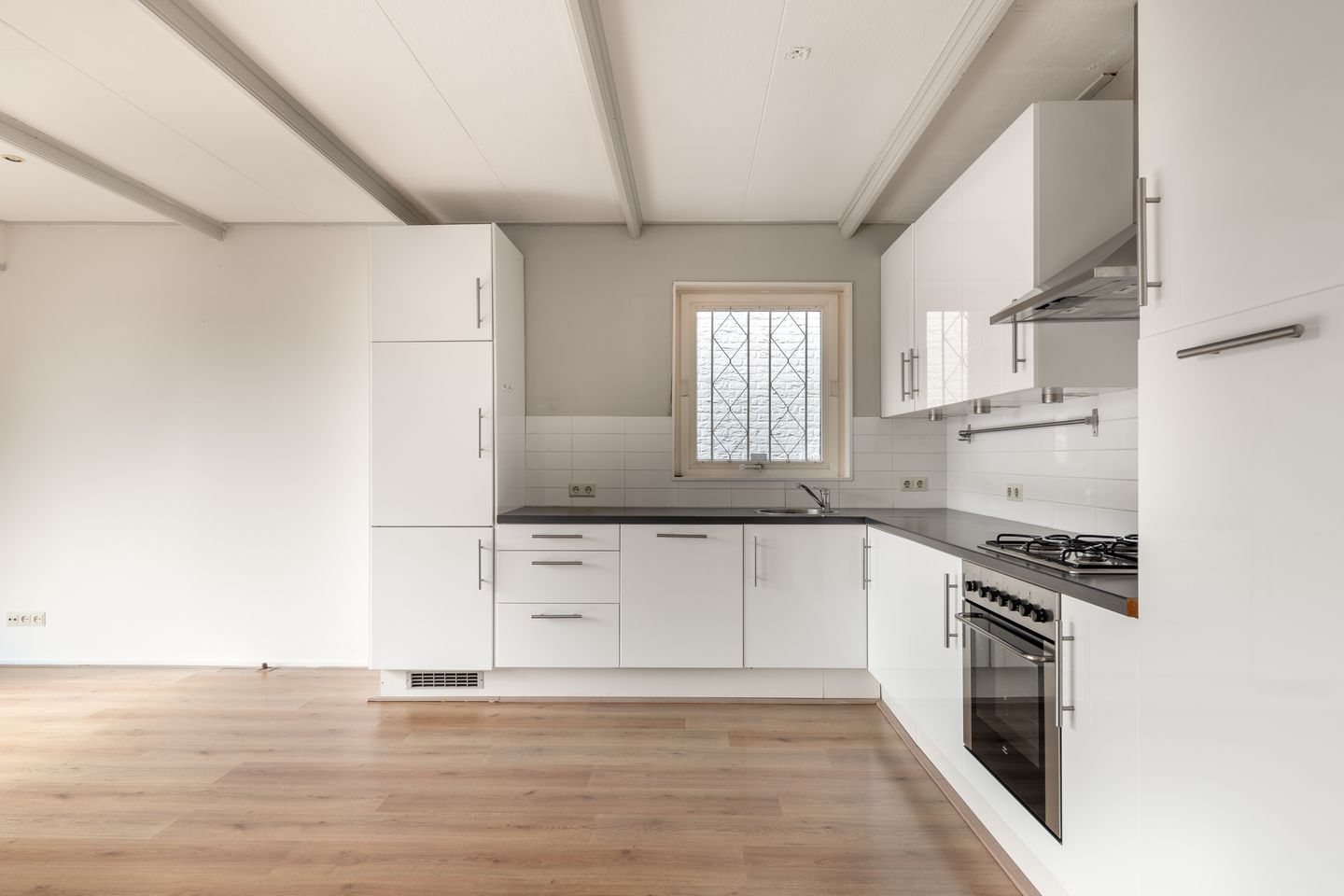 Foto 10 van Burgemeester Mooijstraat 3-A