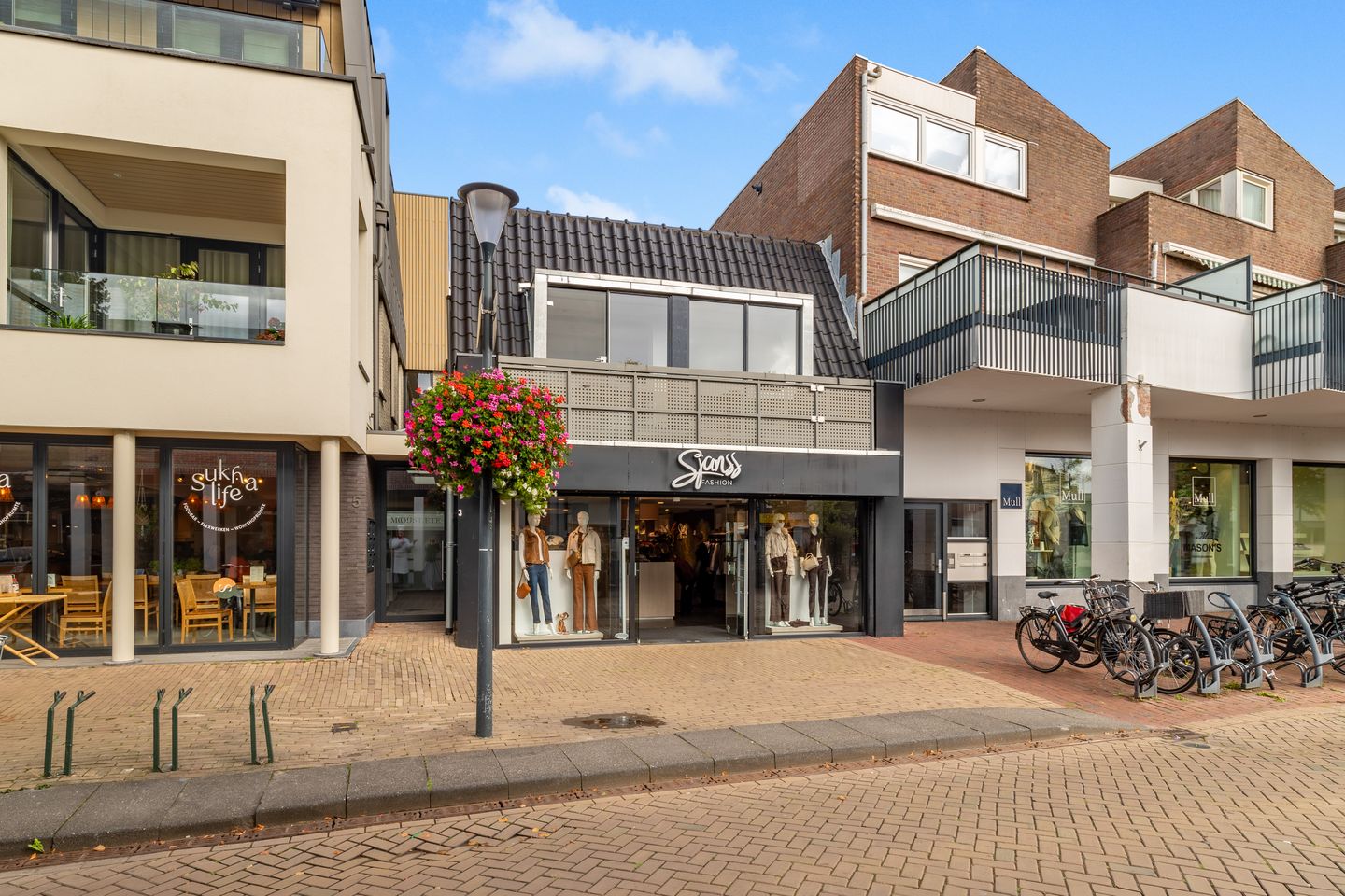 Foto 25 van Burgemeester Mooijstraat 3-A