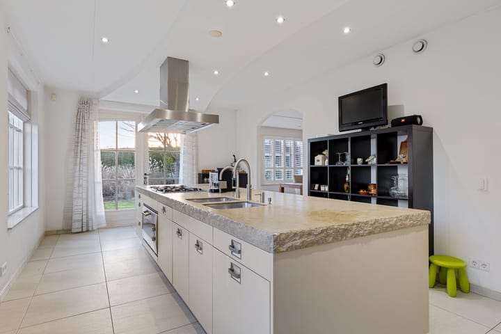 Foto 16 van Marquette 85