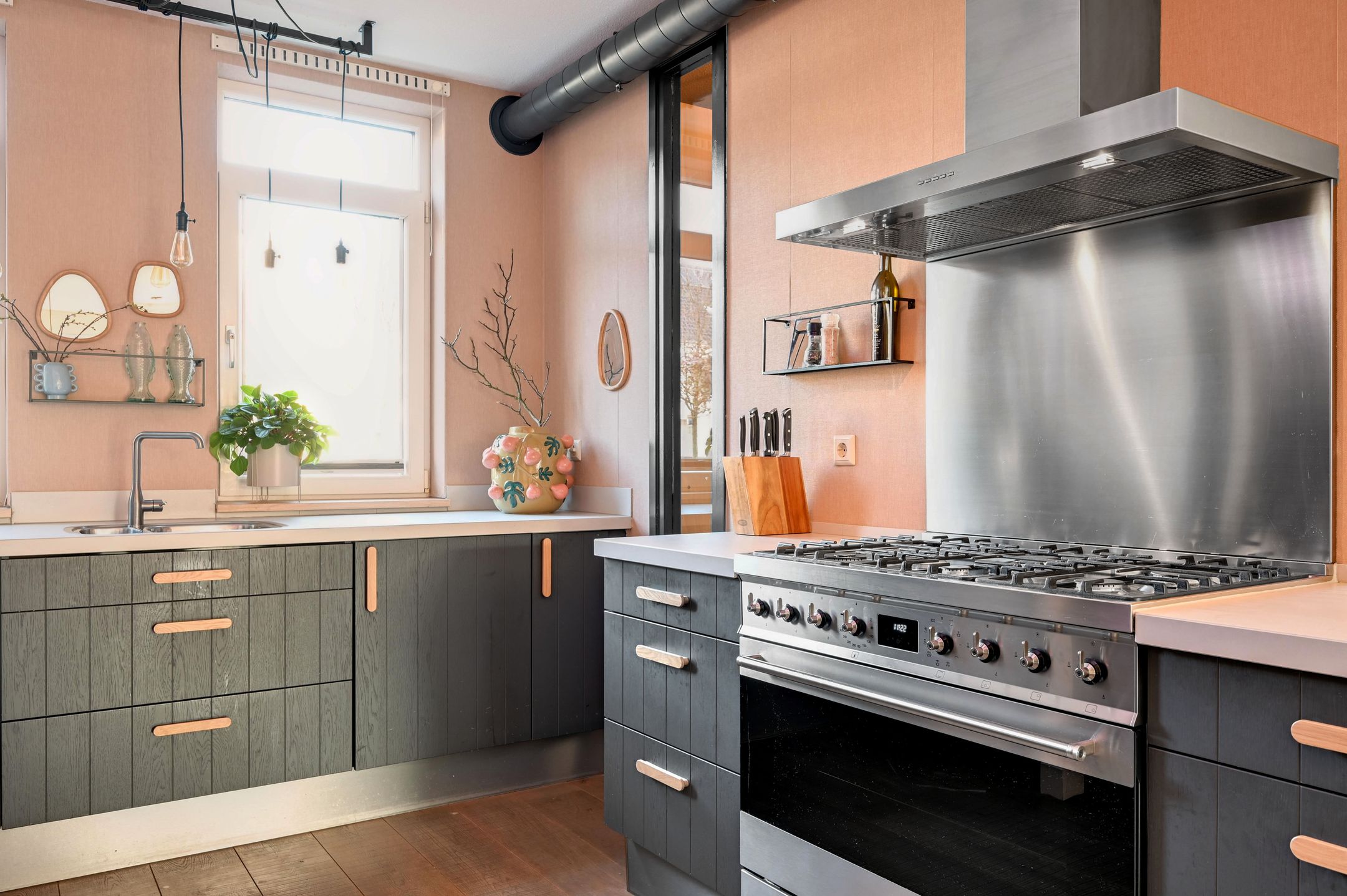 Photo 12 of Vuurbaak 25