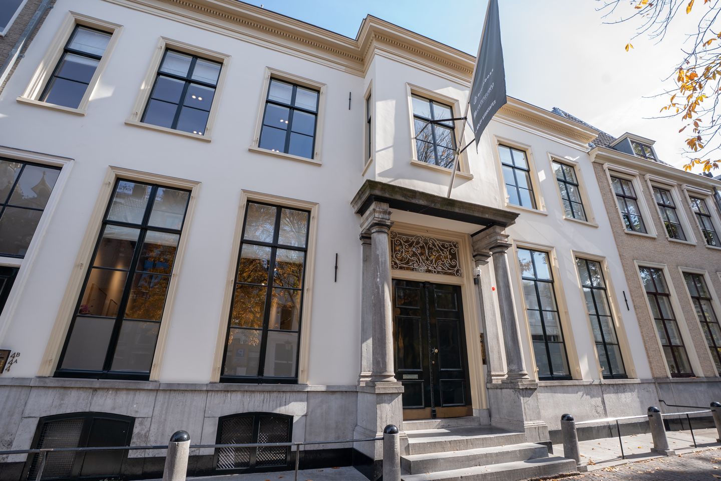 View photo 3 of Nieuwegracht 6