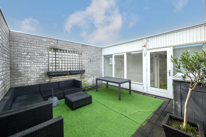 Photo 4 of Bernard Zweershof 16