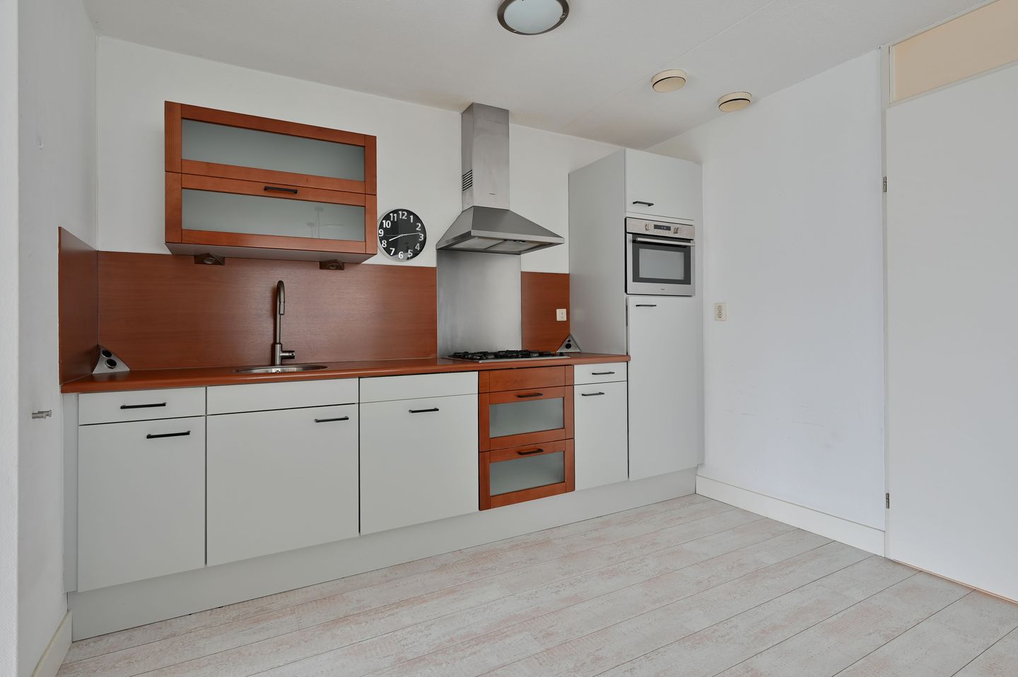 Foto 10 van Bernard Zweershof 16