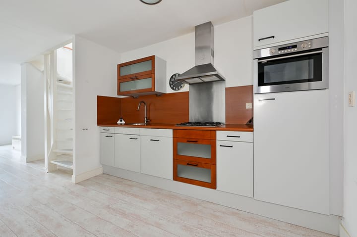 Photo 10 of Bernard Zweershof 16