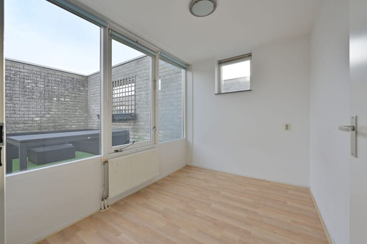 Photo 18 of Bernard Zweershof 16