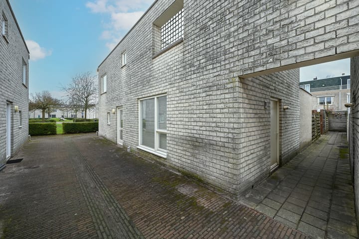 Photo 25 of Bernard Zweershof 16