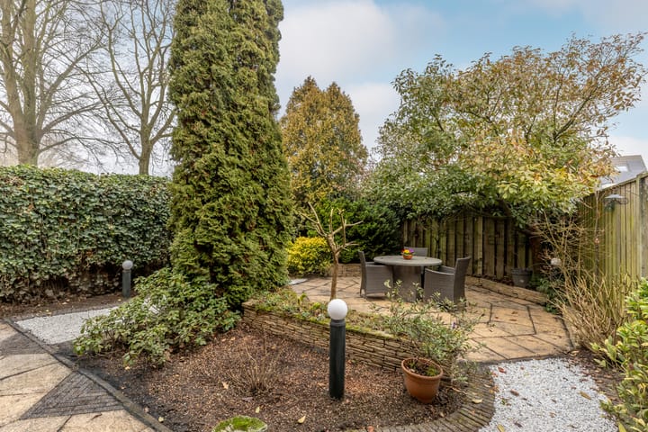 Photo 22 of Sternlaan 44