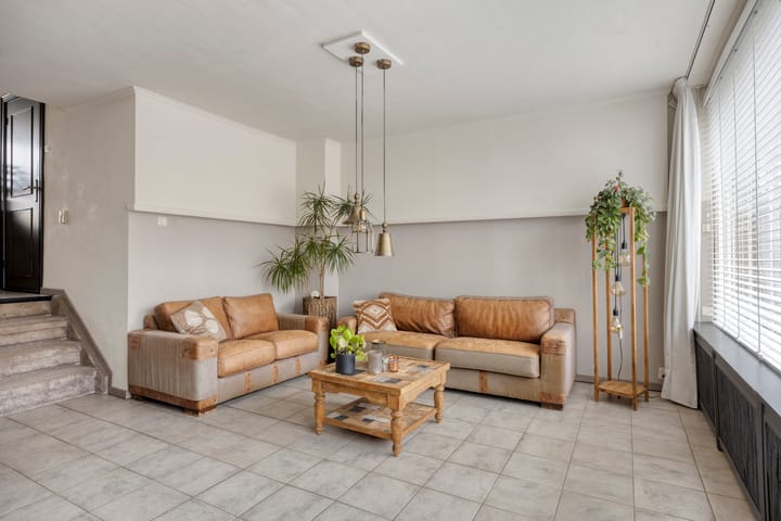 Photo 3 of J. van de Veldelaan 94