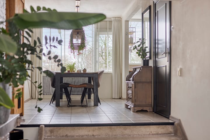 Photo 5 of J. van de Veldelaan 94