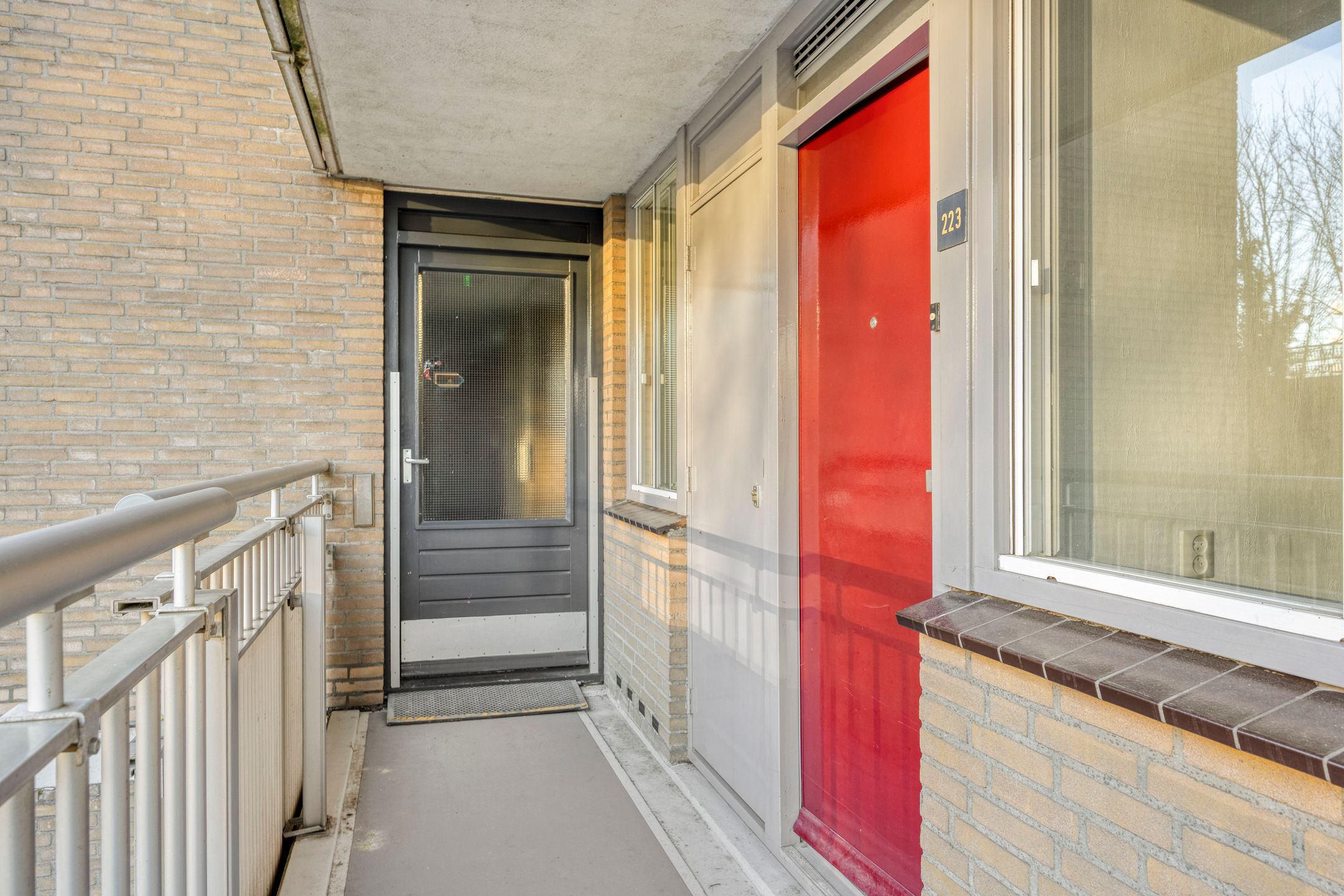 Photo 21 of Veemarkt 223