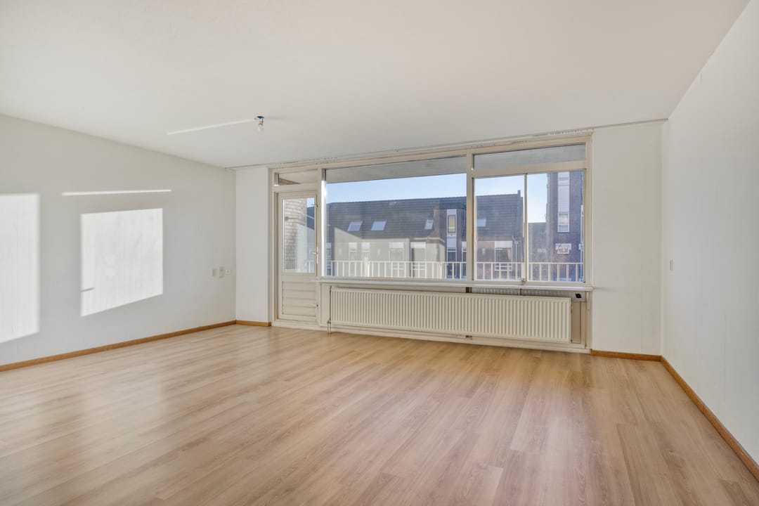 Photo 2 of Veemarkt 223