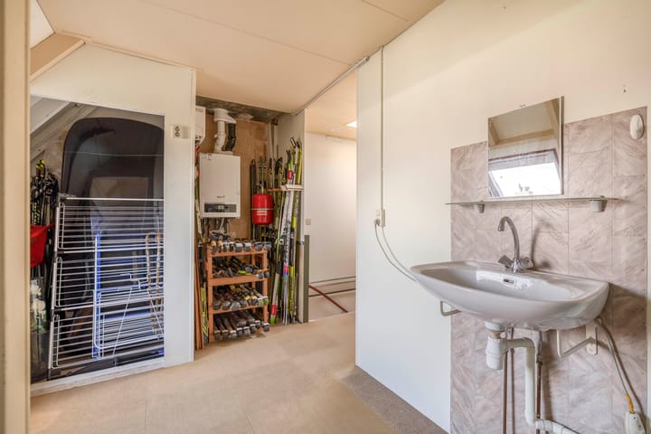 Photo 31 of Omloop 32