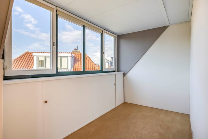 Photo 35 of Omloop 32