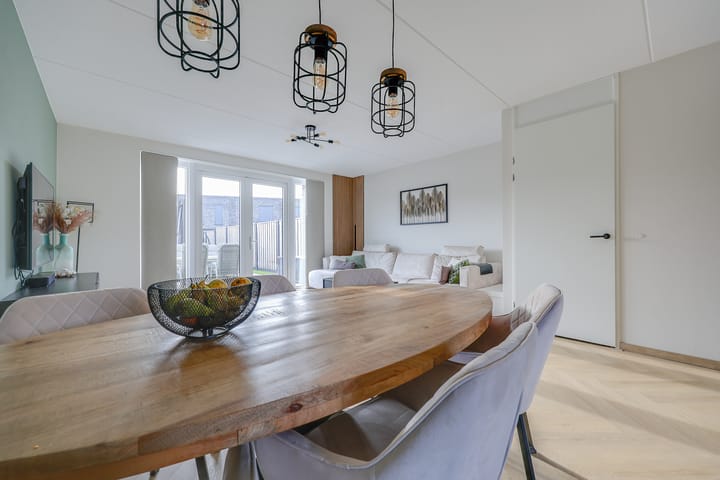 Foto 11 van Elizabeth Anscombestraat 52