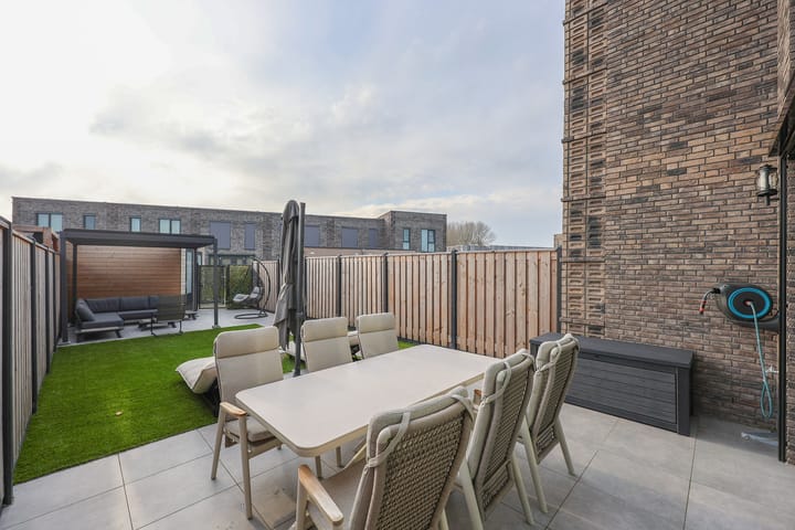 Foto 34 van Elizabeth Anscombestraat 52