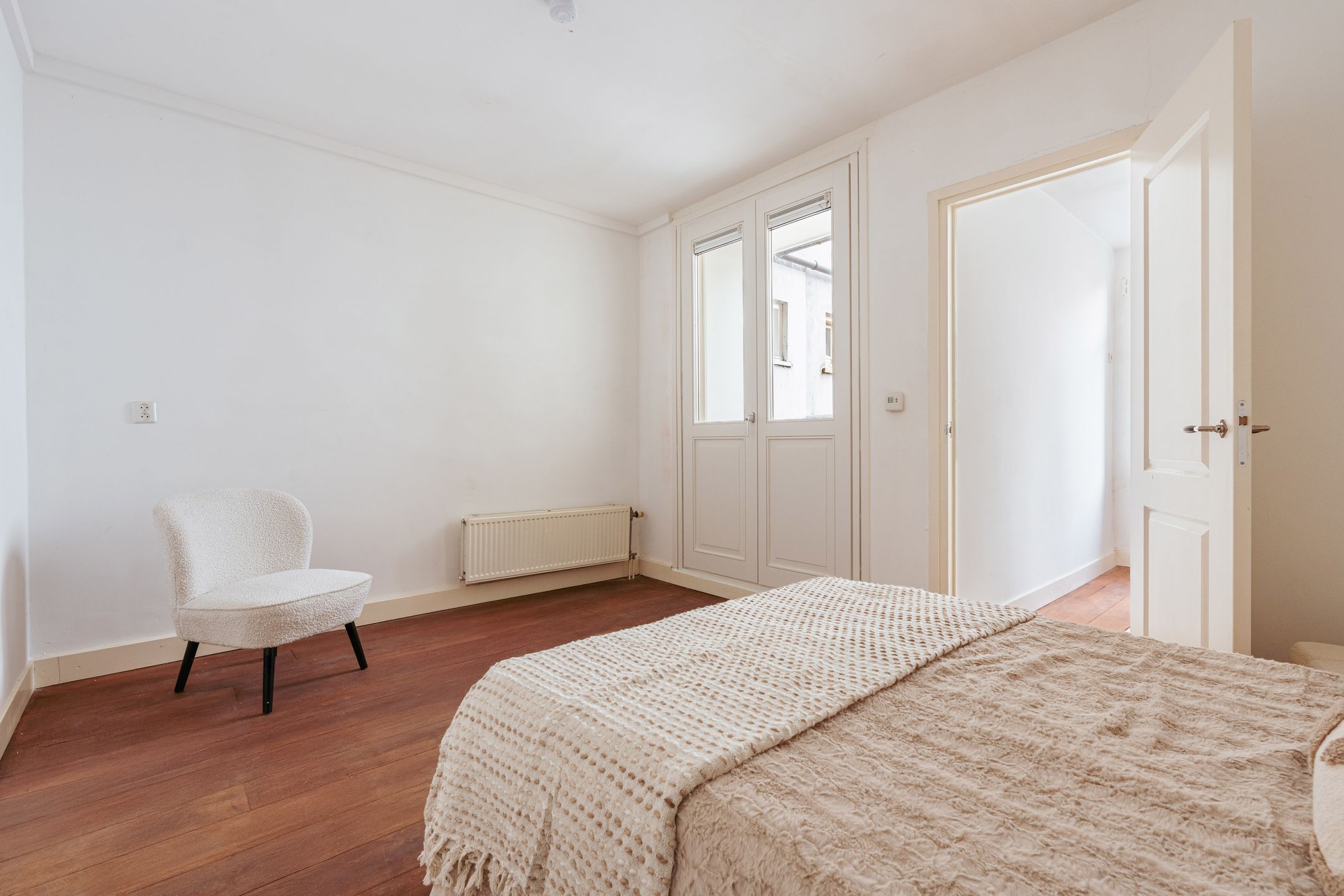 Foto 15 van Tweede Van der Helststraat 12-1