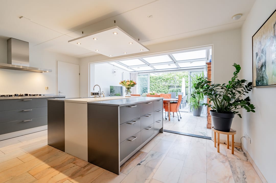 Photo 8 of Catharina van Renneslaan 4