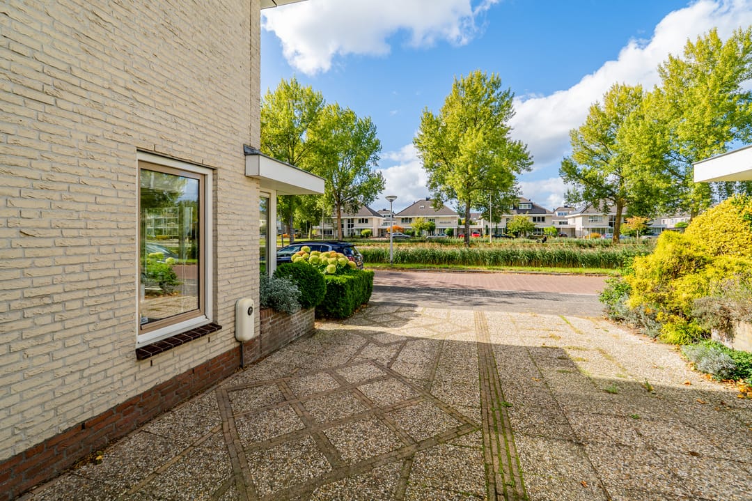 Photo 32 of Catharina van Renneslaan 4