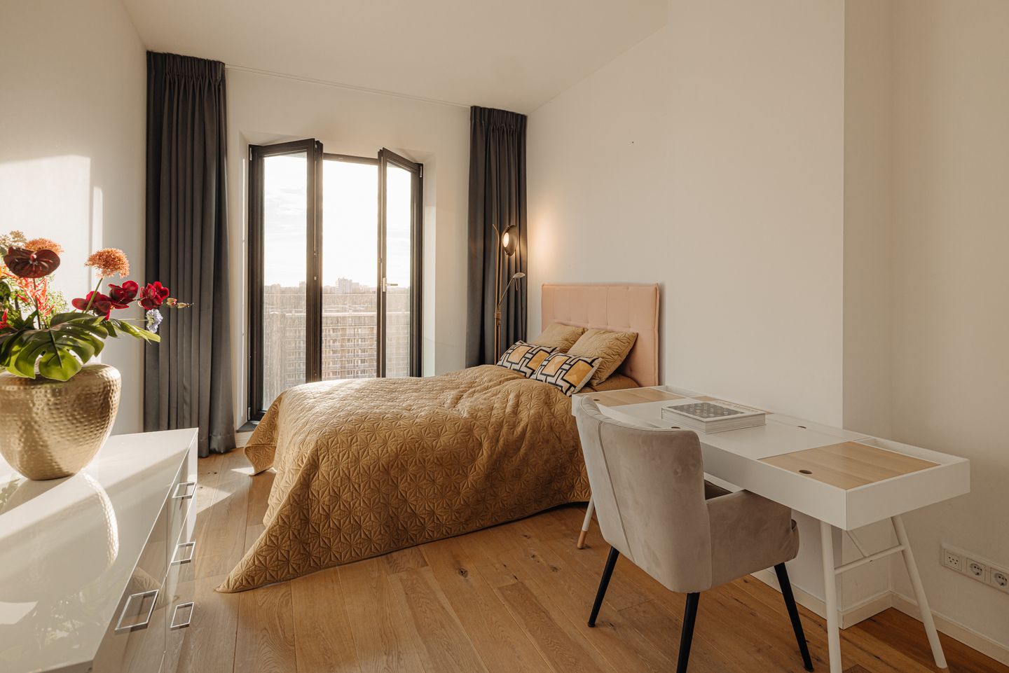 Foto 20 van Gustav Mahlerplein 195