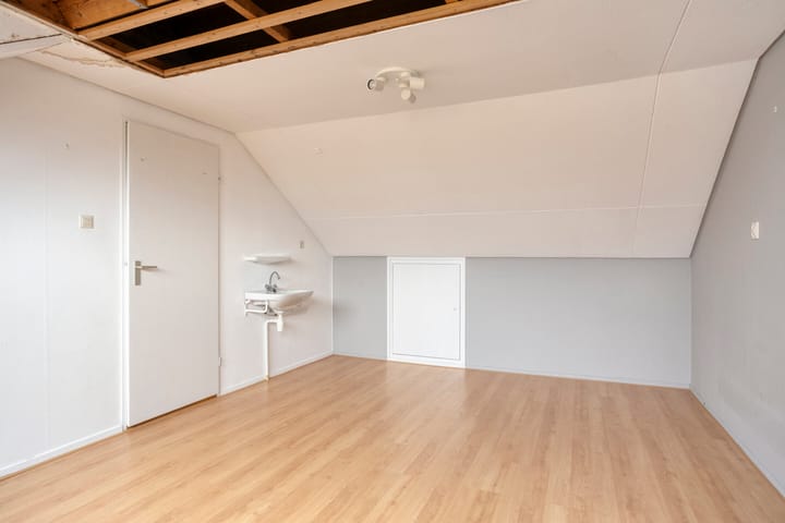 Foto 33 van Otto Eerelmanweg 25