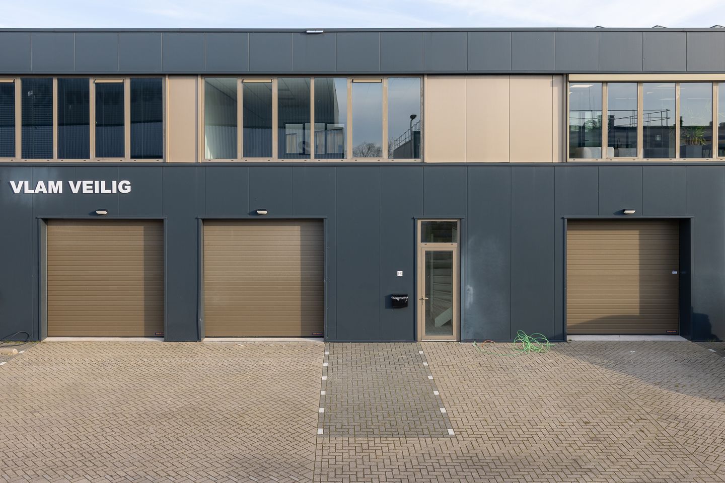 Bekijk foto 3 van Madame Curiestraat 7-c