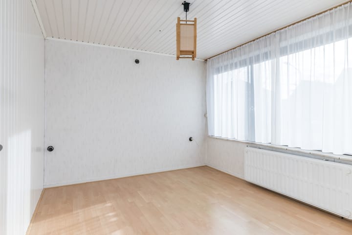 Foto 15 van Anjelierstraat 143