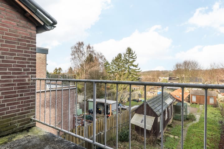 Foto 23 van Anjelierstraat 143