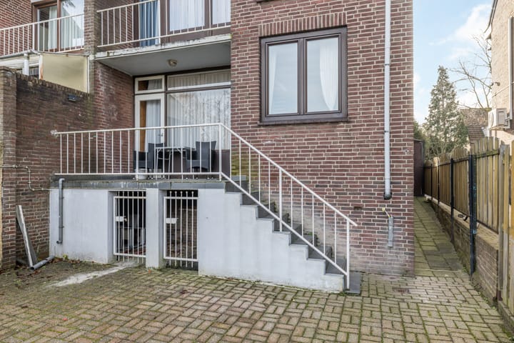 Foto 26 van Anjelierstraat 143