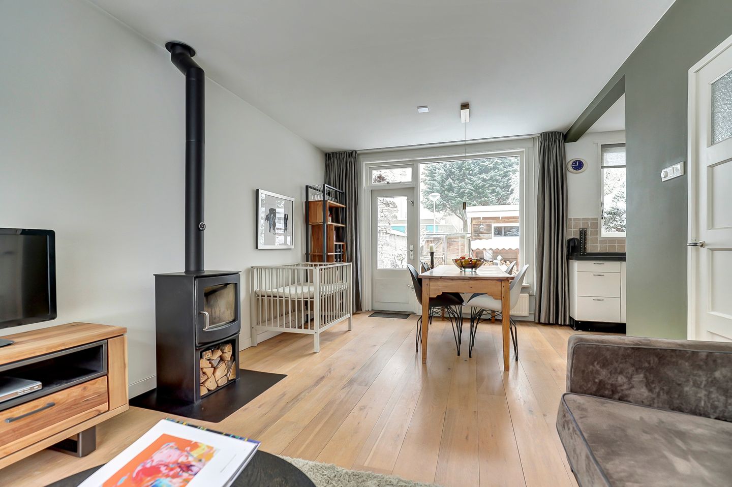 Photo 10 of Jan Luykenstraat 37