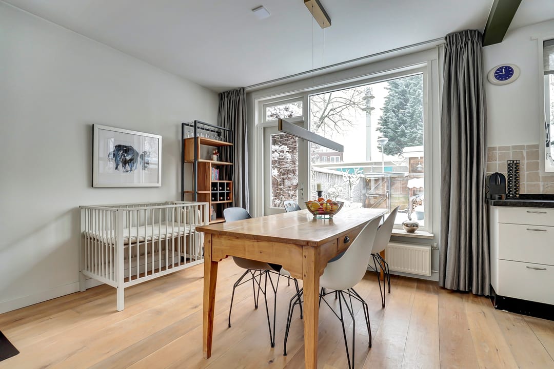 Photo 13 of Jan Luykenstraat 37