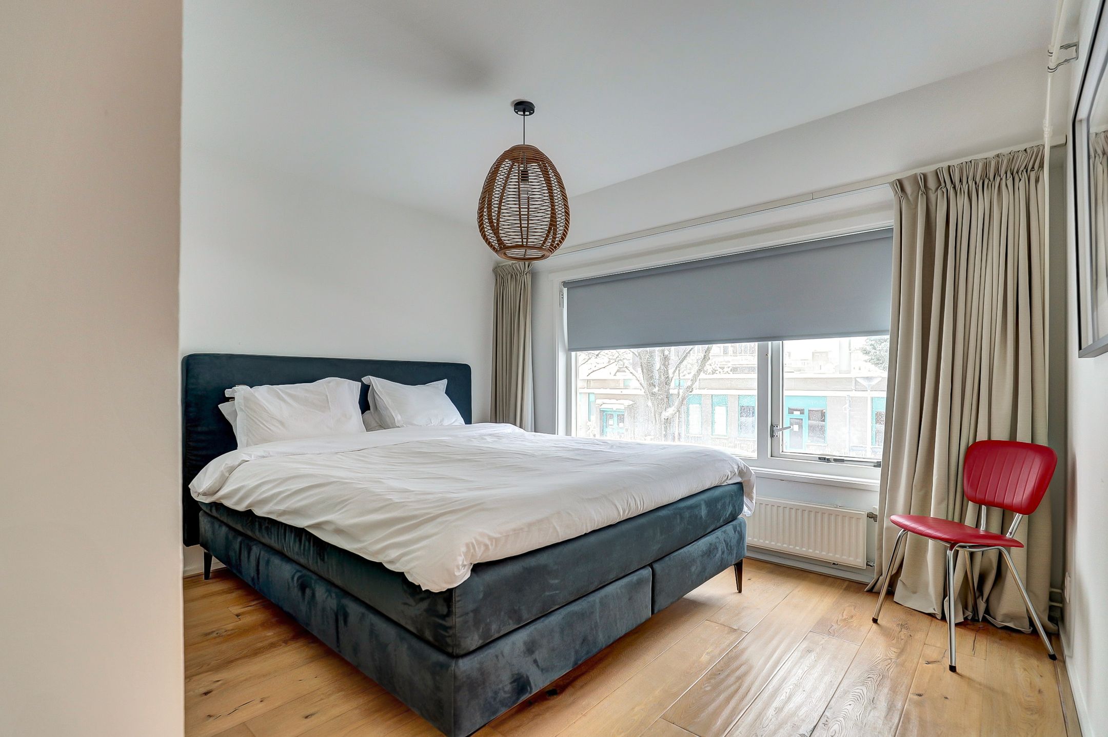 Photo 18 of Jan Luykenstraat 37