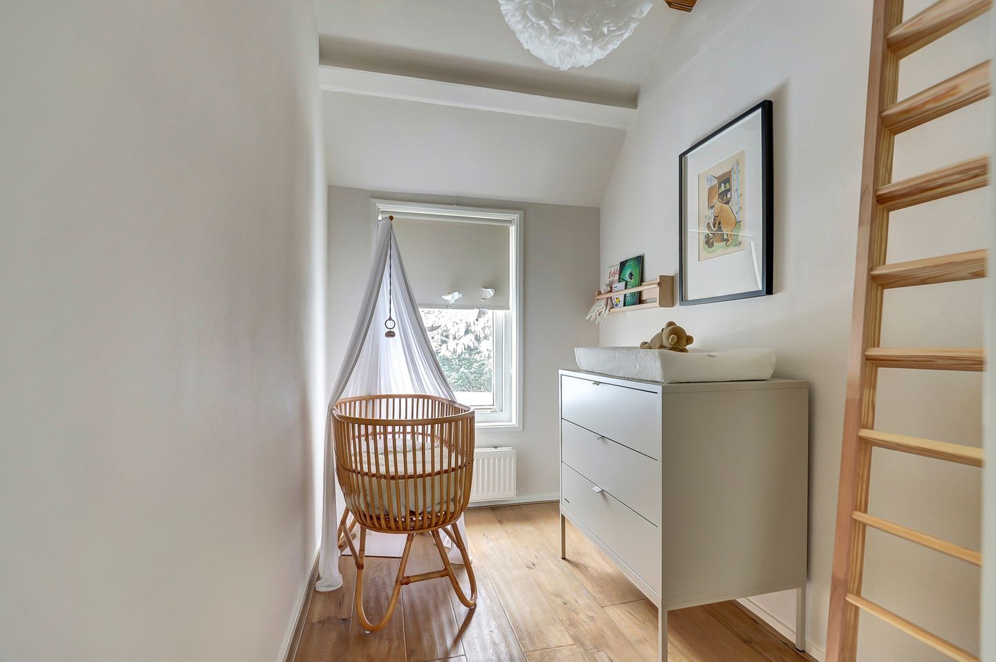 Photo 20 of Jan Luykenstraat 37