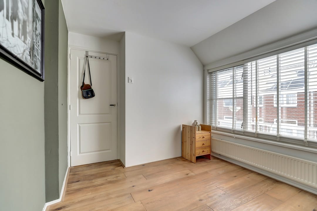 Photo 22 of Jan Luykenstraat 37