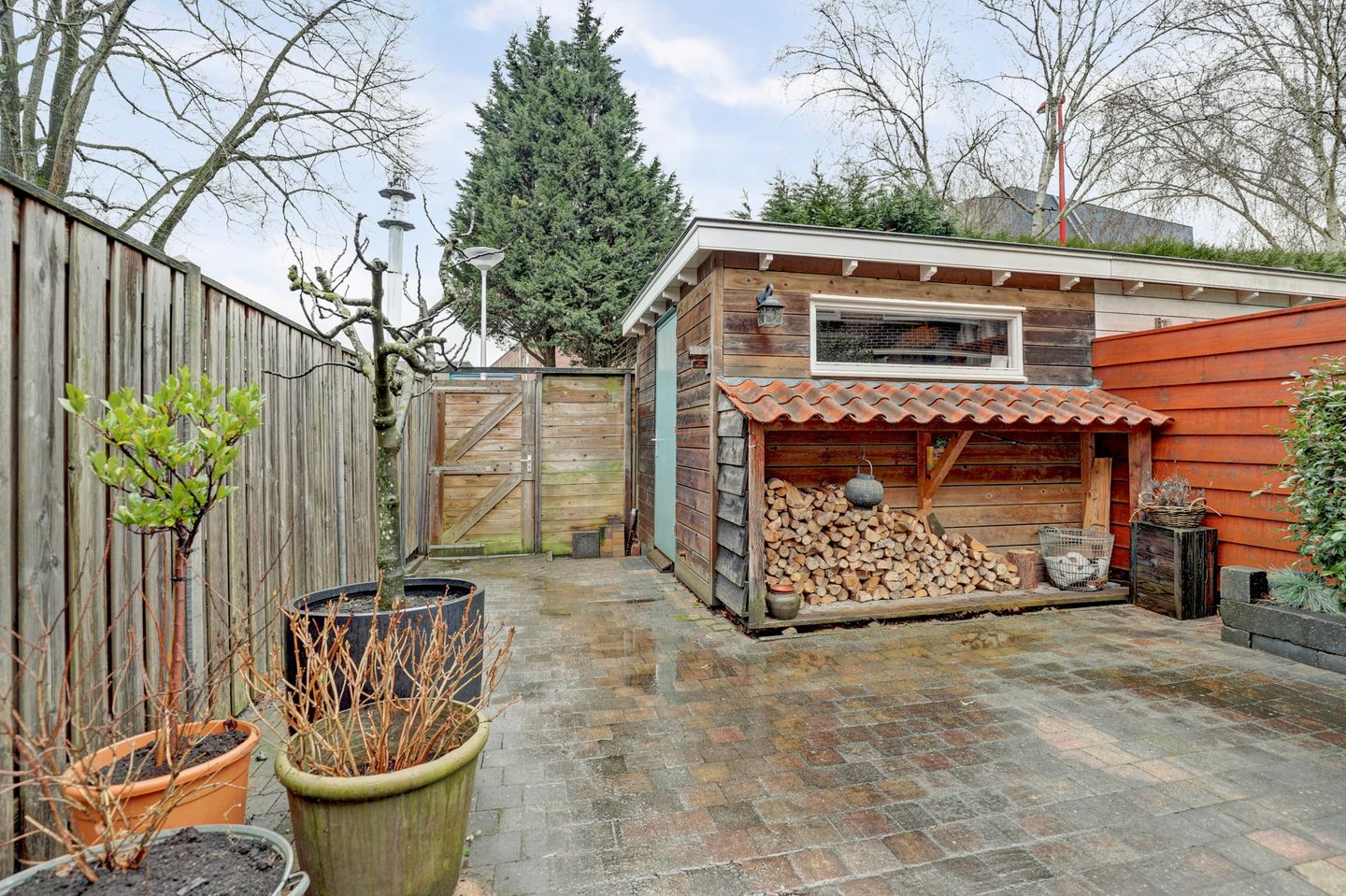 Photo 25 of Jan Luykenstraat 37