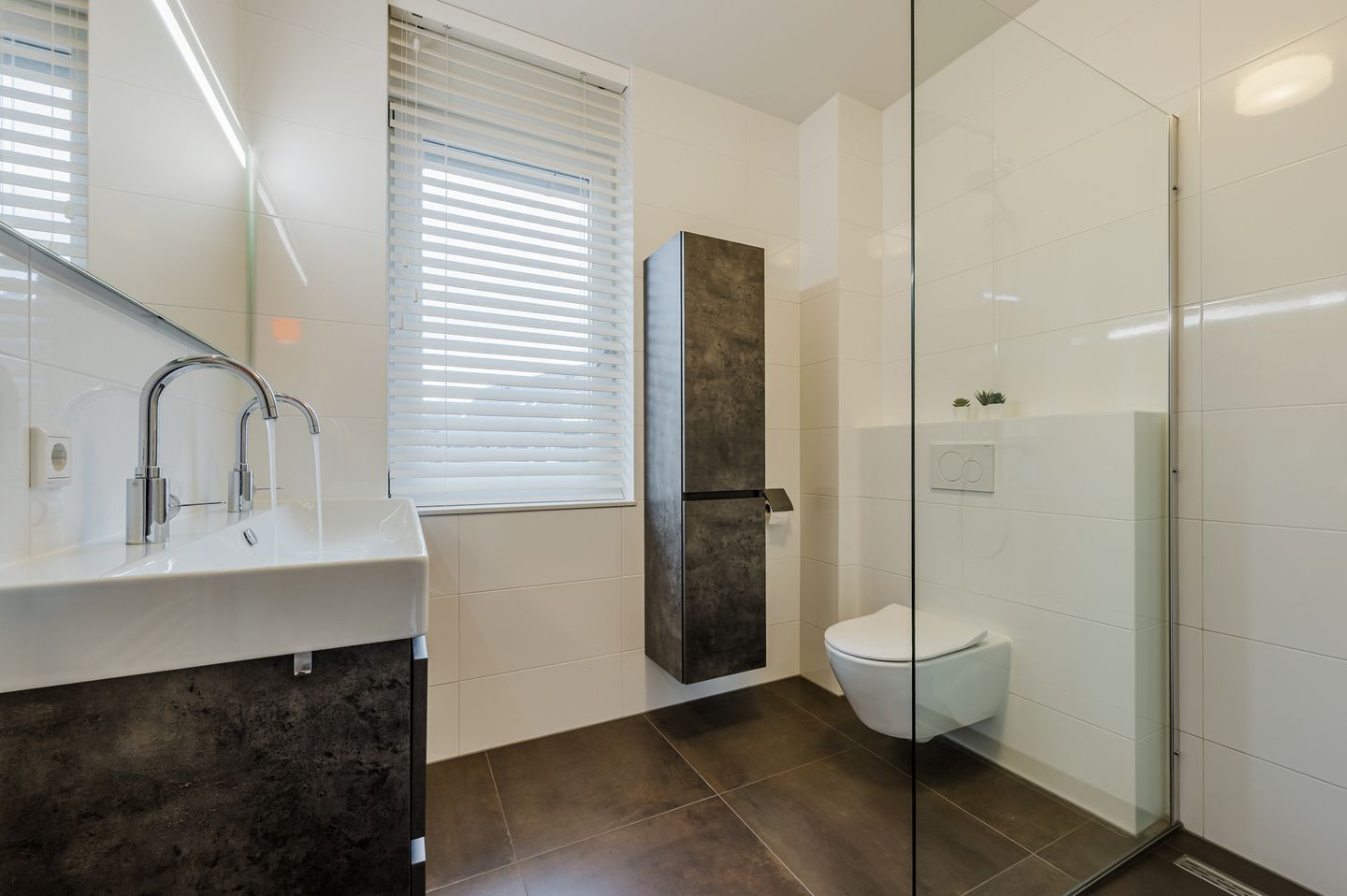 Photo 44 of Burgemeester Verheijenstraat 3