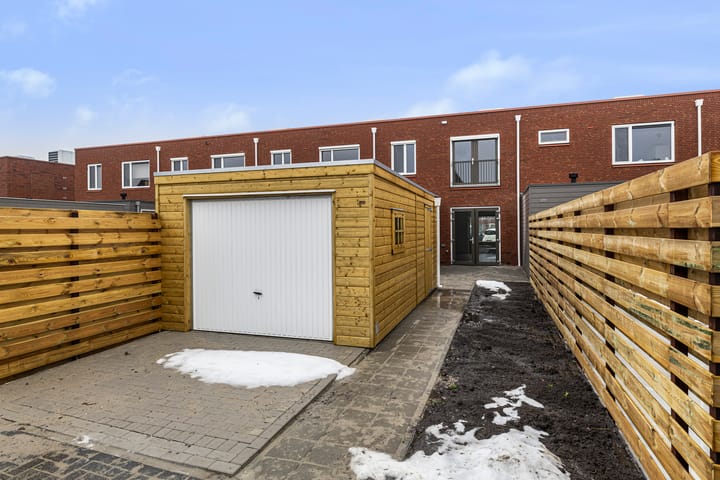 Photo 3 of Heiman Akkerstraat 22