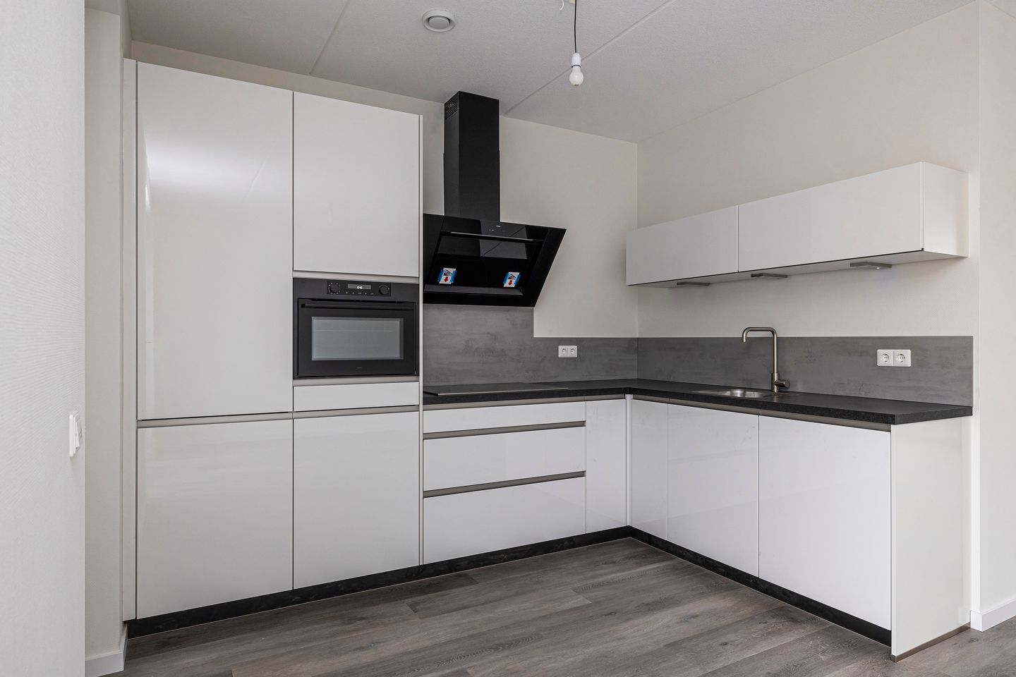 Foto 5 van Heiman Akkerstraat 22