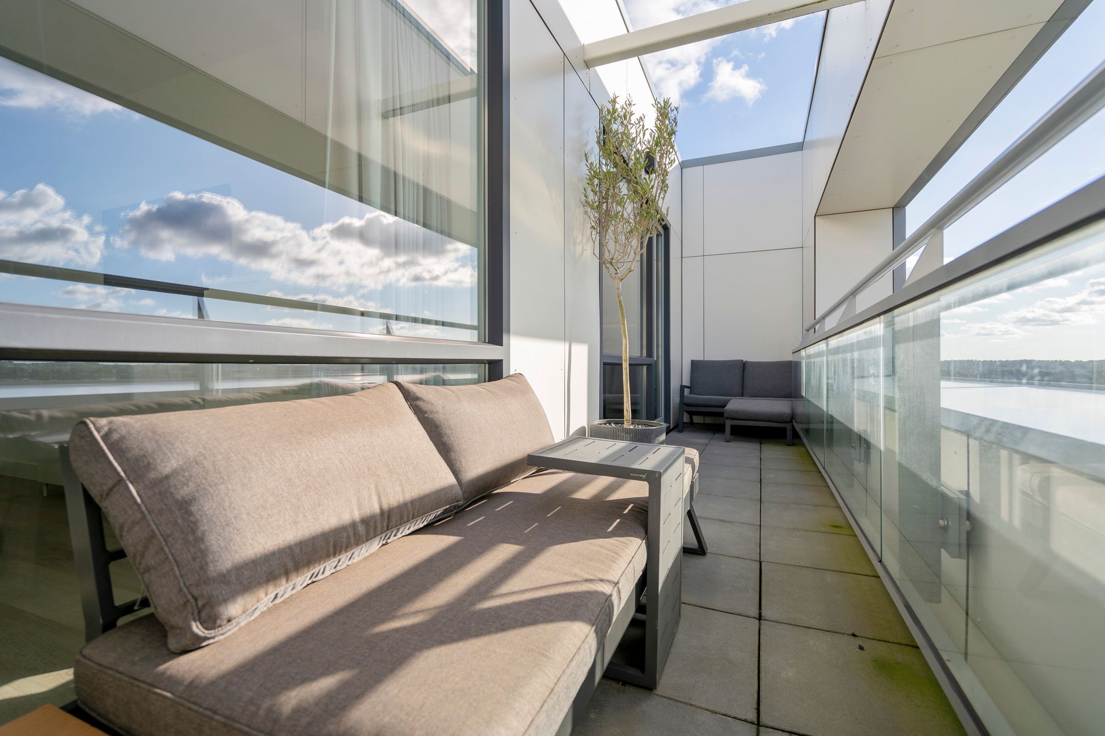 Photo 18 of Galileistate 201